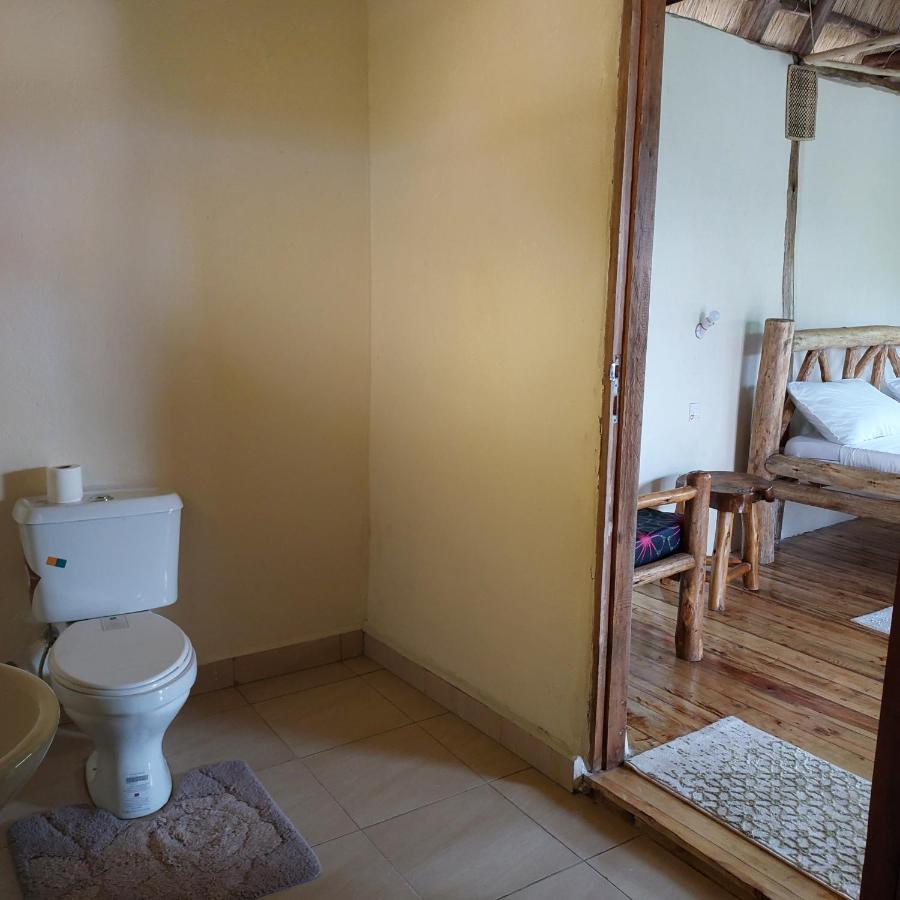 Songbird Safari & Resort Katunguru